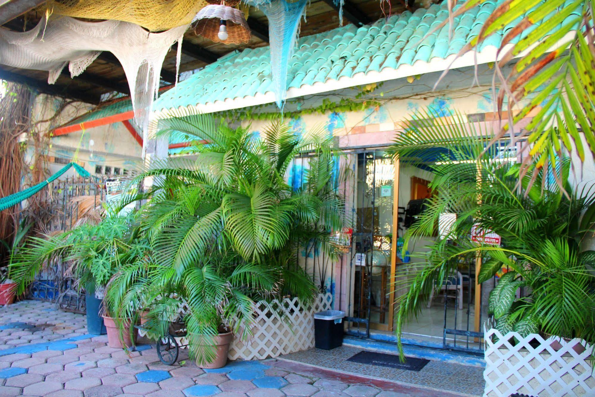 Posada Marpez Cancún Buitenkant foto